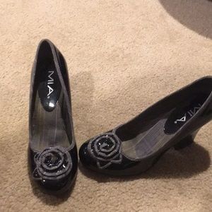 Mia heels